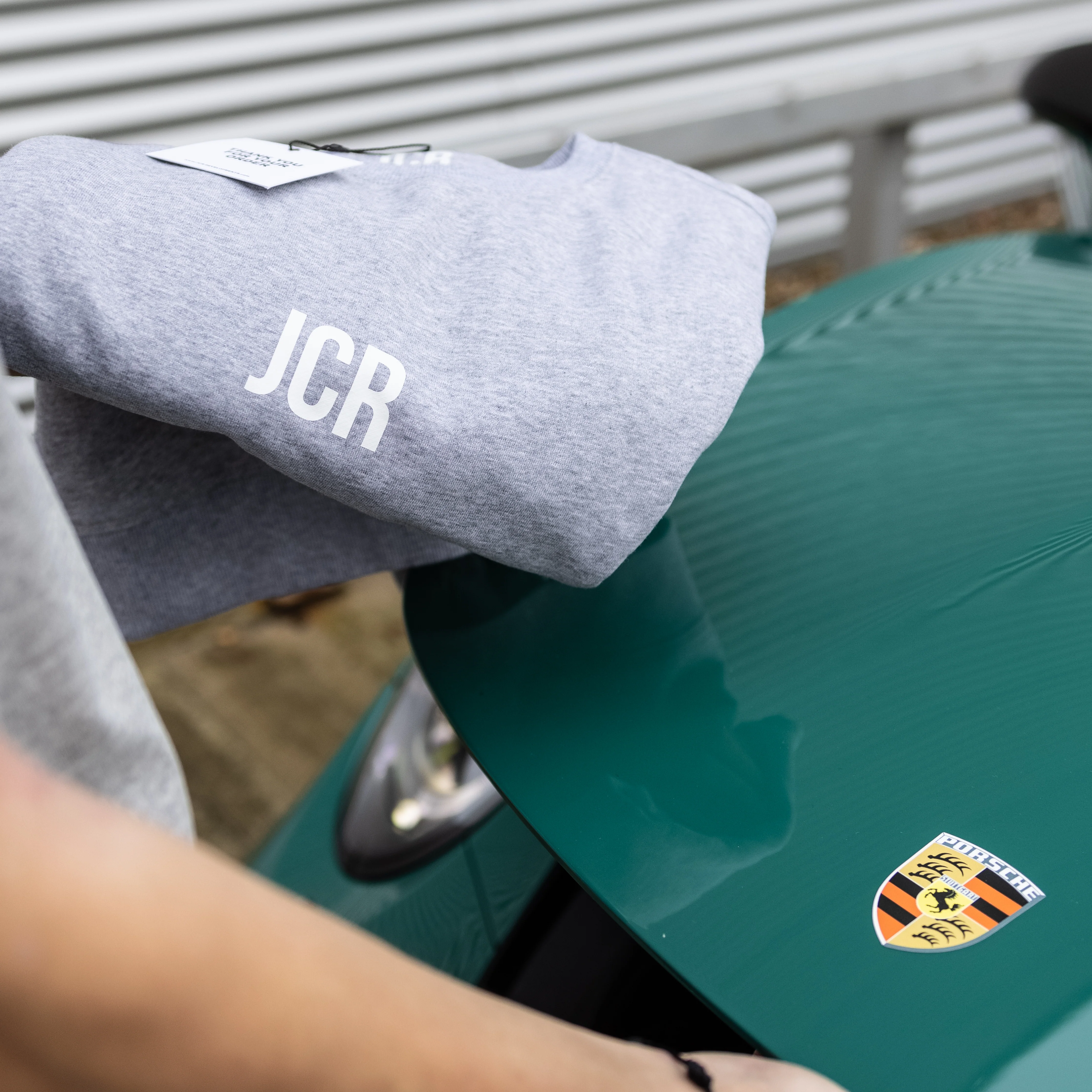 GREY SWEATSHIRT - Image 6